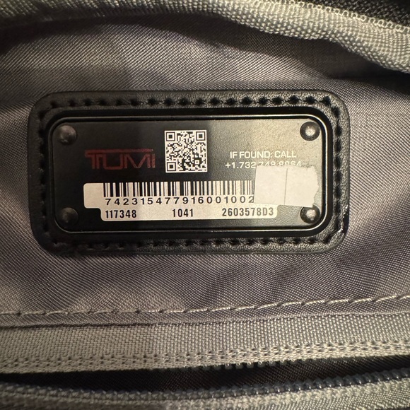 Tumi Alpha Briefpack backpack - Picture 9 of 9